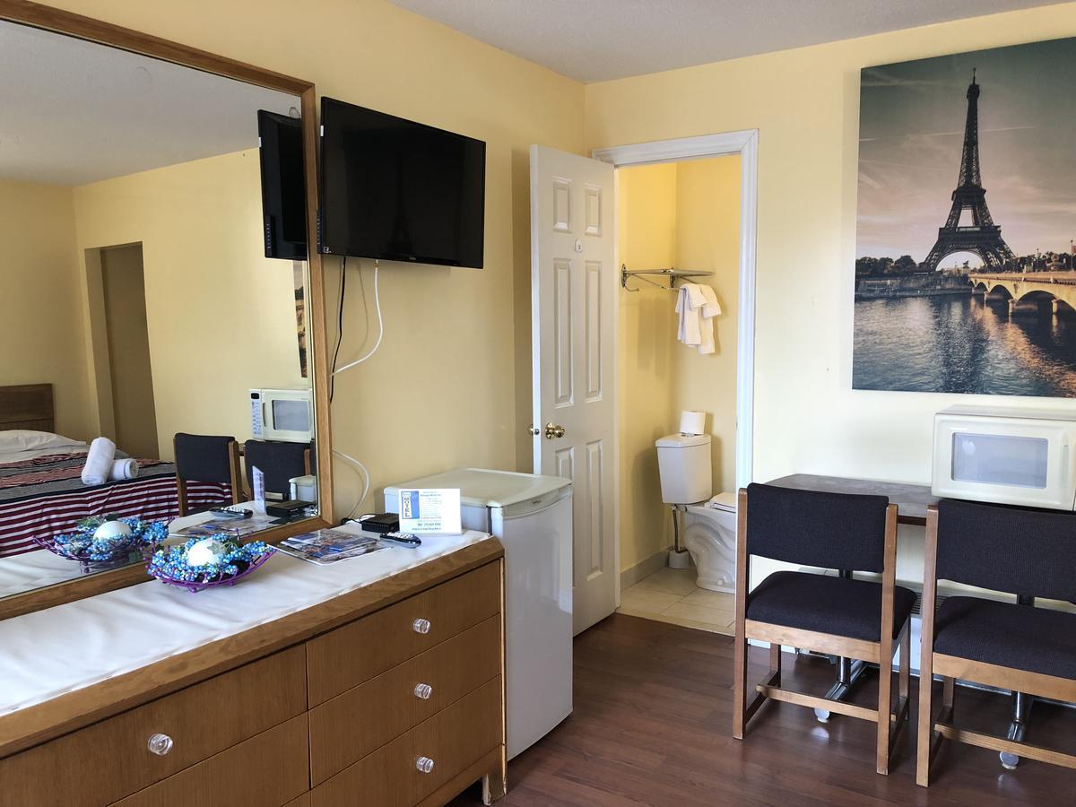 Wasaga Motel Inn วาซากาบีช ภายนอก รูปภาพ