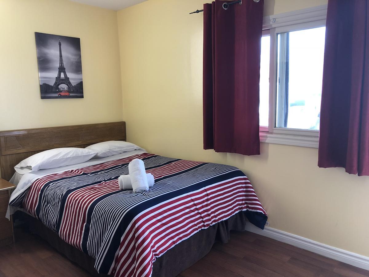 Wasaga Motel Inn วาซากาบีช ภายนอก รูปภาพ