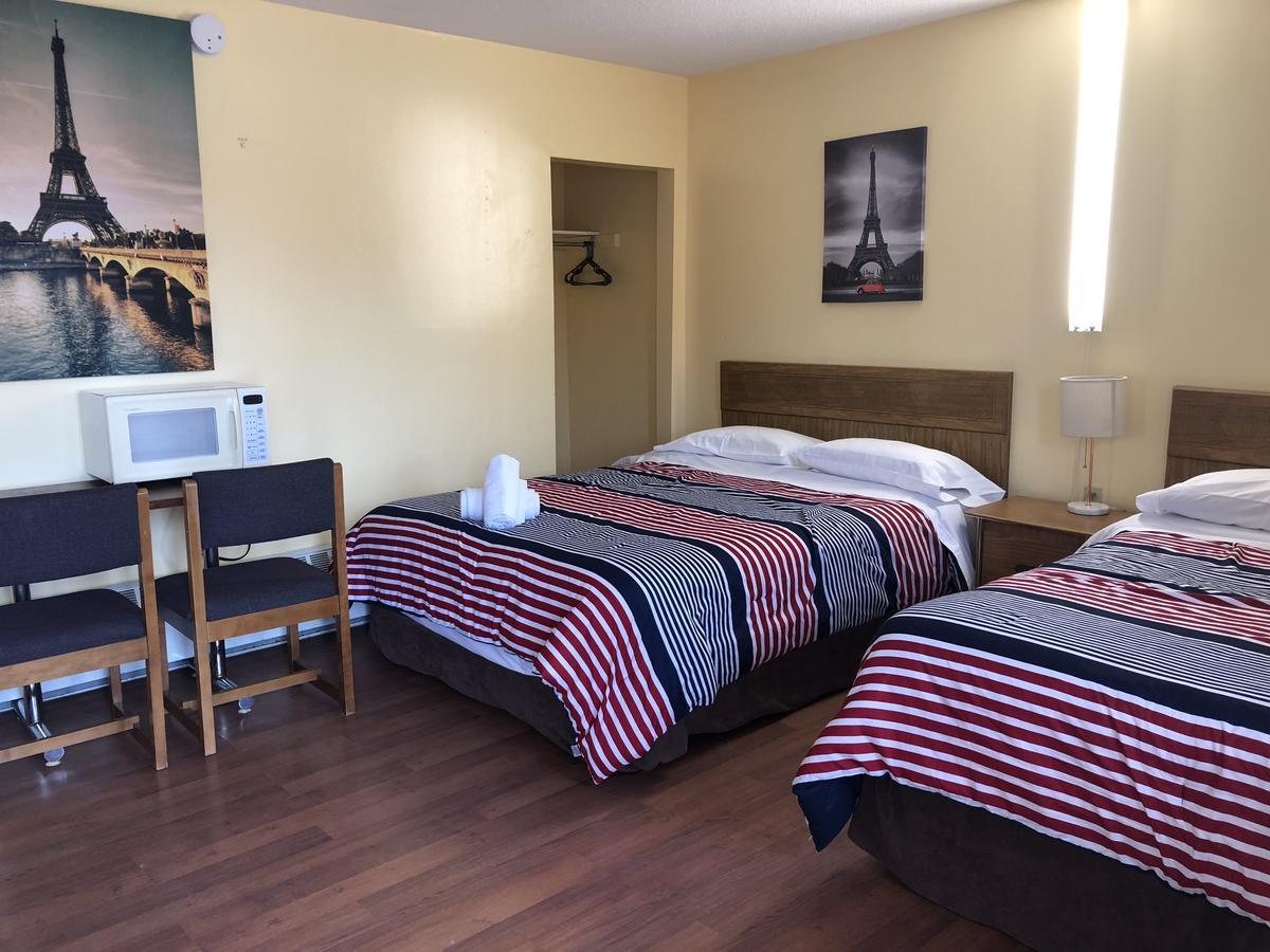 Wasaga Motel Inn วาซากาบีช ภายนอก รูปภาพ
