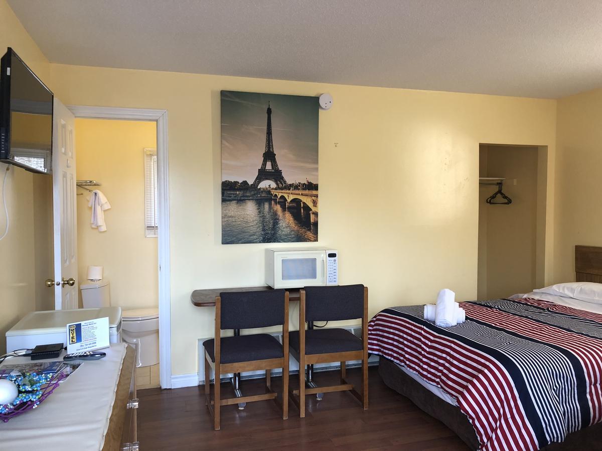 Wasaga Motel Inn วาซากาบีช ภายนอก รูปภาพ